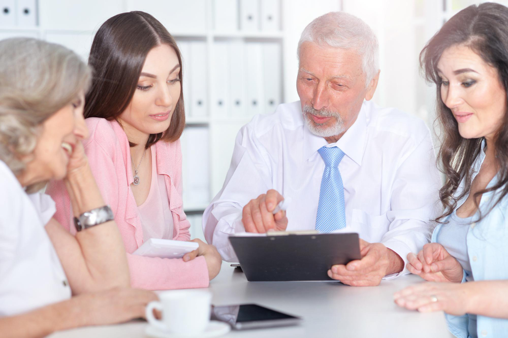 four-businessmen-working-together-in-the-office