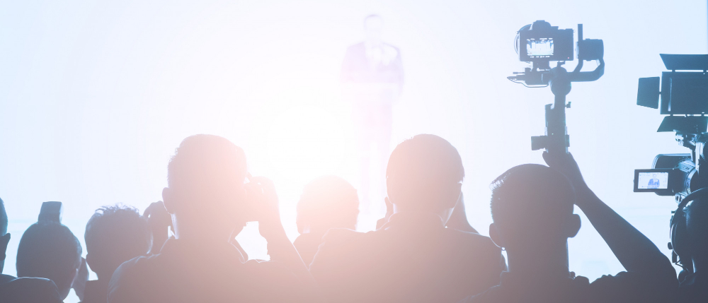 camera-man-in-award-ceremony